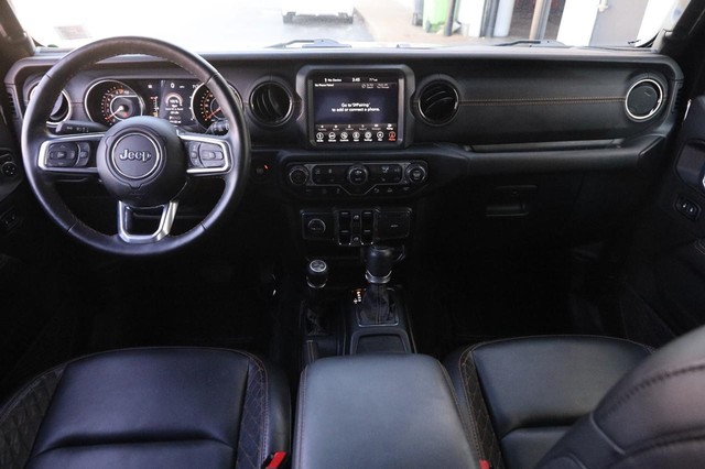 Jeep Wrangler Vehicle Image 21