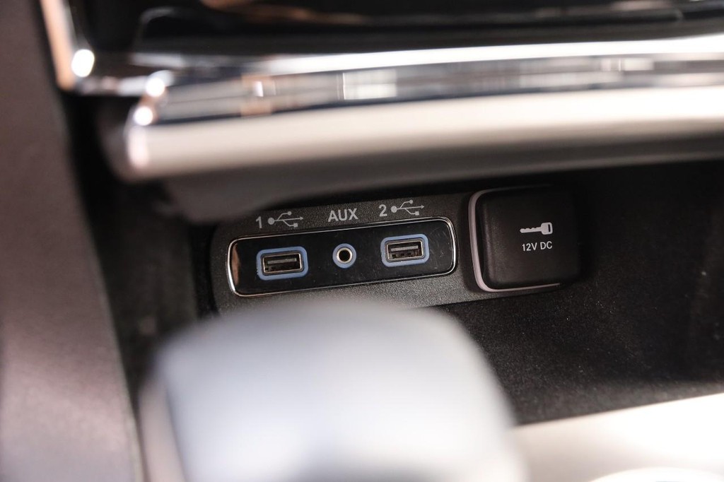 Jeep Grand Cherokee Vehicle Full-screen Gallery Image 21