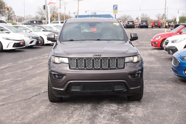 Jeep Grand Cherokee Vehicle Image 04