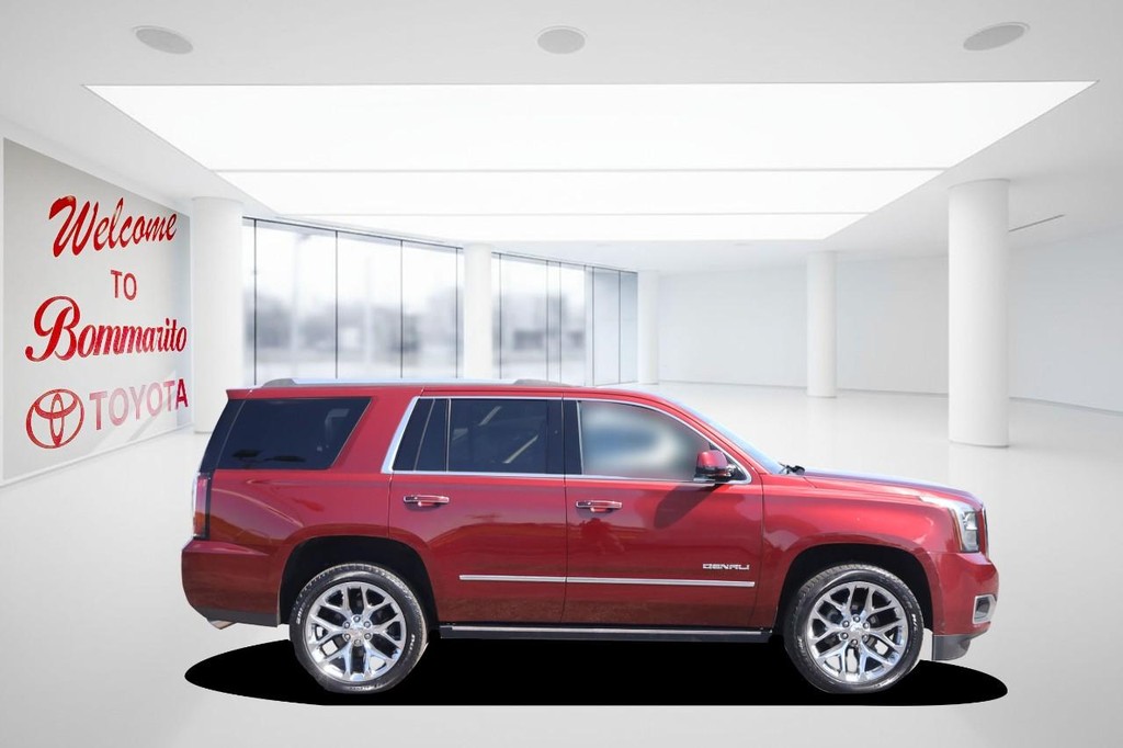 GMC Yukon Vehicle Full-screen Gallery Image 5