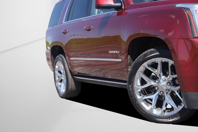 GMC Yukon Vehicle Image 03