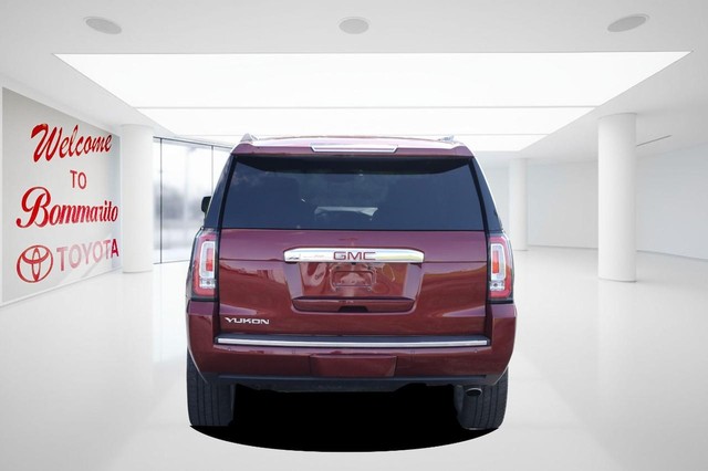 GMC Yukon Vehicle Image 06