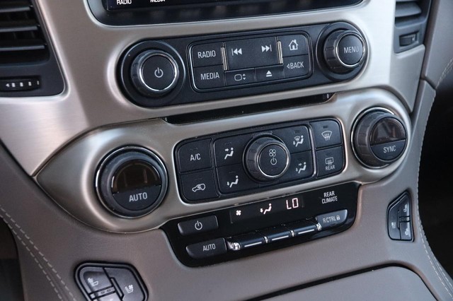 GMC Yukon Vehicle Image 22