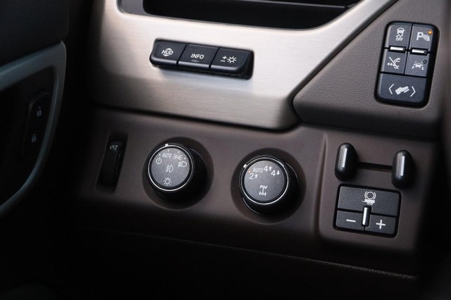 GMC Yukon Vehicle Image 25