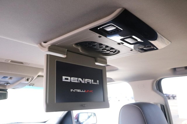 GMC Yukon Vehicle Image 32