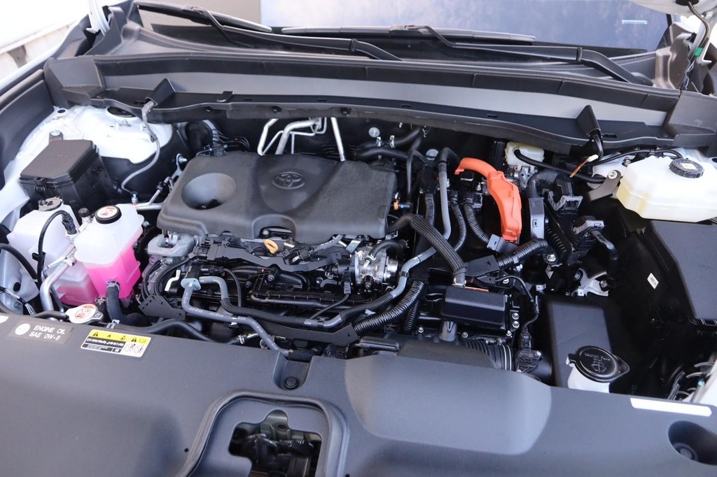 Toyota Grand Highlander Vehicle Full-screen Gallery Image 31