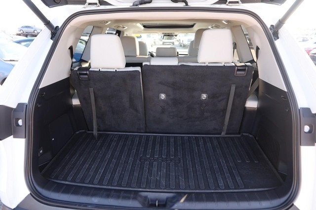 Toyota Grand Highlander Vehicle Image 08