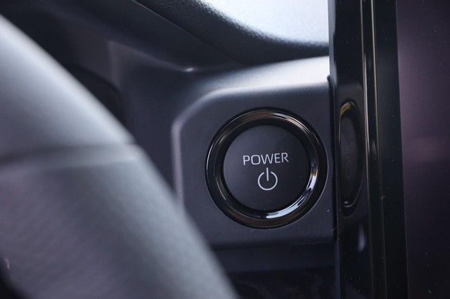 Toyota Tacoma 4WD Vehicle Image 15