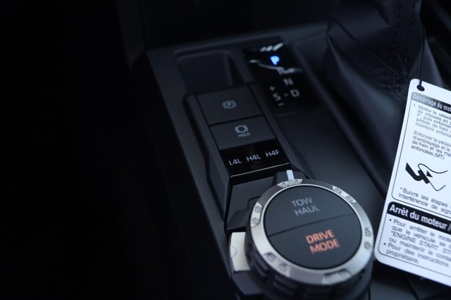 Toyota Tacoma 4WD Vehicle Image 17