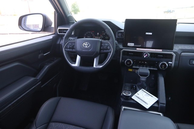 Toyota Tacoma 4WD Vehicle Image 19