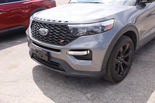 Ford Explorer Vehicle Image 05
