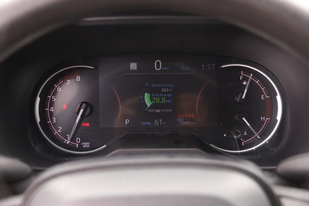 Toyota RAV4 Vehicle Full-screen Gallery Image 13