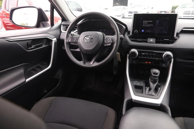 Toyota RAV4 Vehicle Image 20