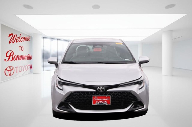 Toyota Corolla Hatchback Vehicle Image 04