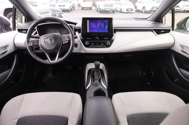 Toyota Corolla Hatchback Vehicle Image 20