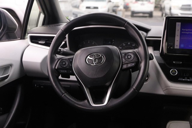 Toyota Corolla Hatchback Vehicle Image 22