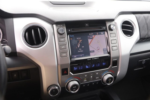 Toyota Tundra 4WD Truck Vehicle Image 15