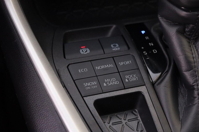Toyota RAV4 Vehicle Image 18