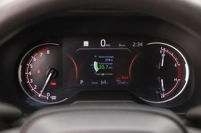 Toyota RAV4 Vehicle Image 13