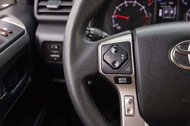 Toyota 4Runner Vehicle Image 11