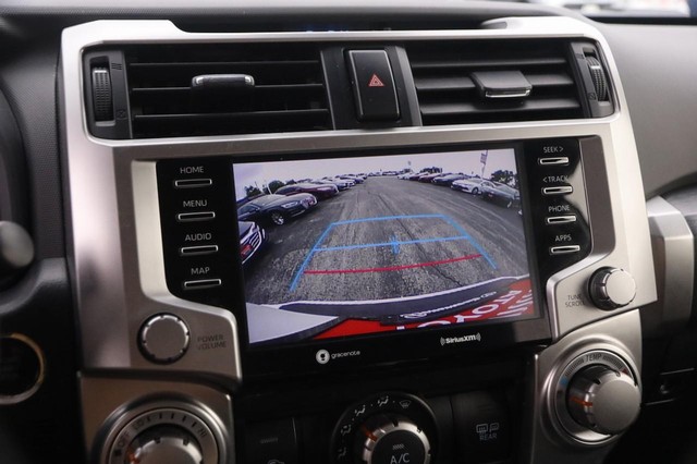 Toyota 4Runner Vehicle Image 17