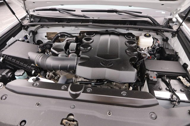 Toyota 4Runner Vehicle Image 27