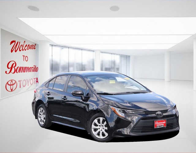 Toyota Corolla Vehicle Image 02