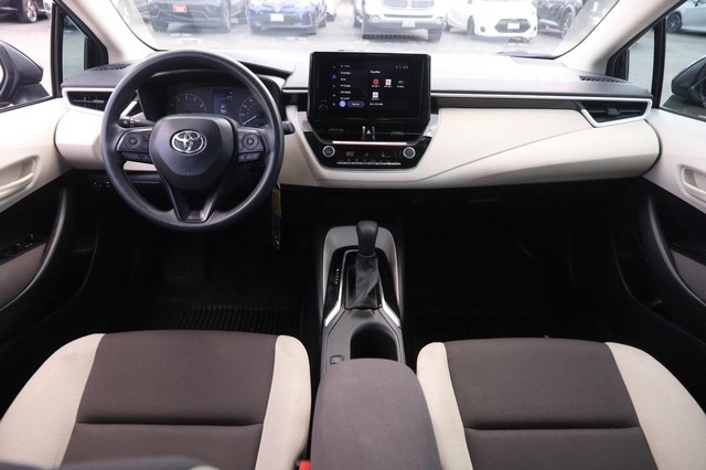 Toyota Corolla Vehicle Image 18
