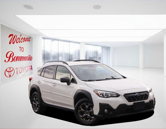 Subaru Crosstrek Vehicle Image 02