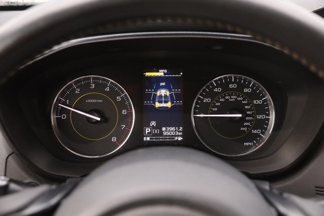 Subaru Crosstrek Vehicle Image 13