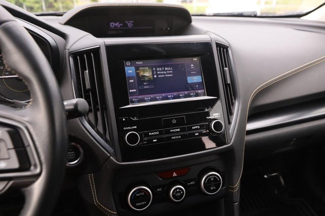 Subaru Crosstrek Vehicle Image 16