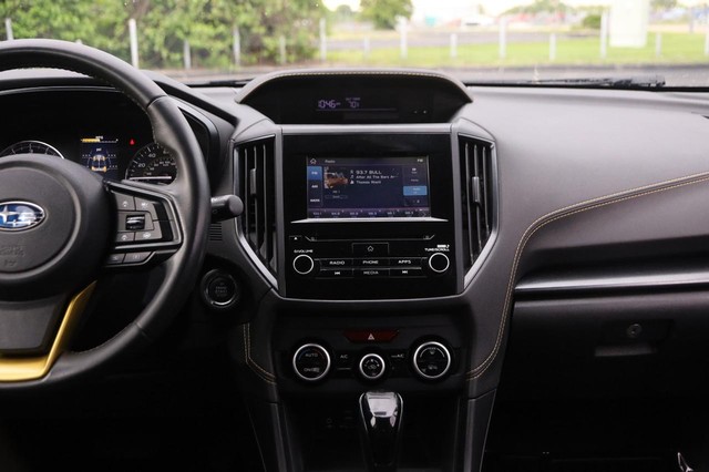 Subaru Crosstrek Vehicle Image 25
