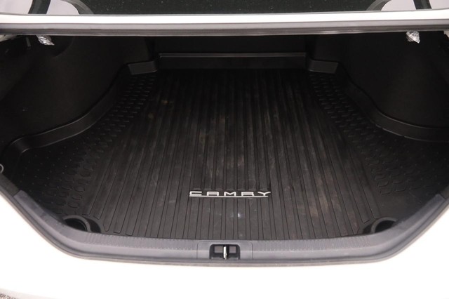 Toyota Camry Vehicle Image 07