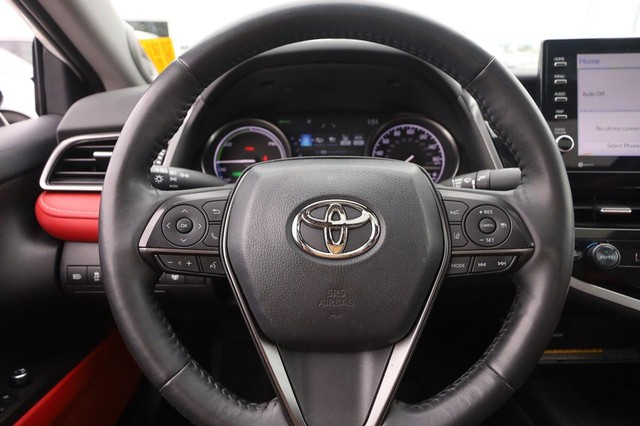 Toyota Camry Vehicle Image 11