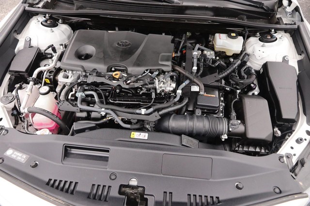 Toyota Camry Vehicle Image 29