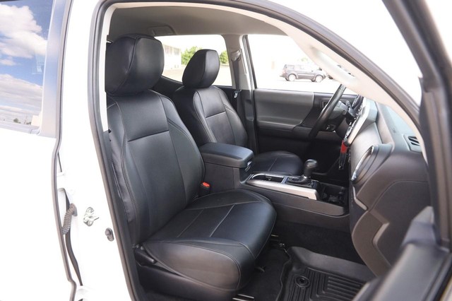 Toyota Tacoma 4WD Vehicle Image 25