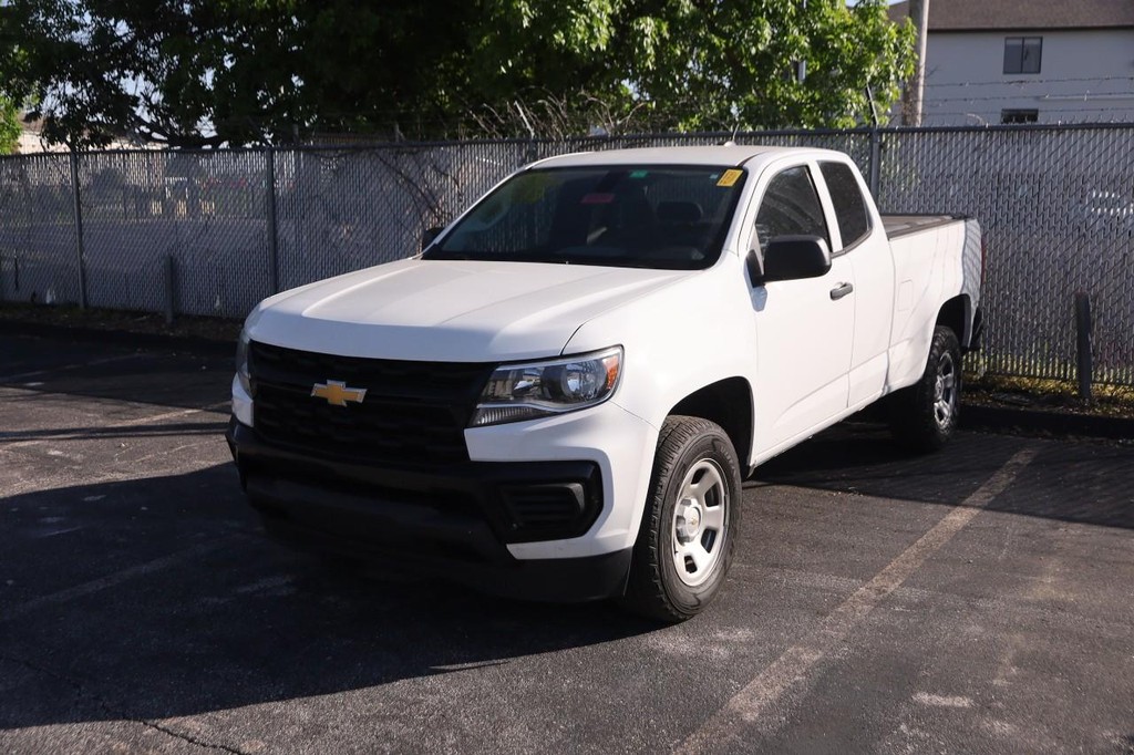 Chevrolet Colorado Vehicle Full-screen Gallery Image 04