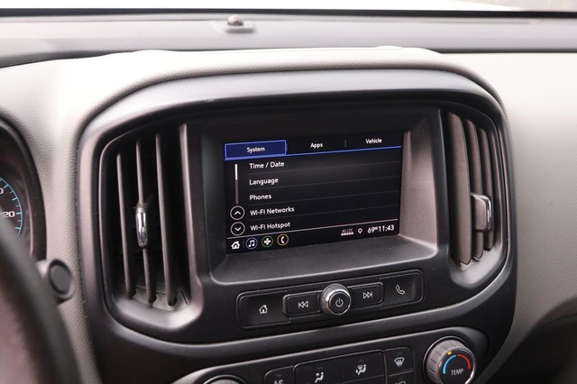Chevrolet Colorado Vehicle Image 13