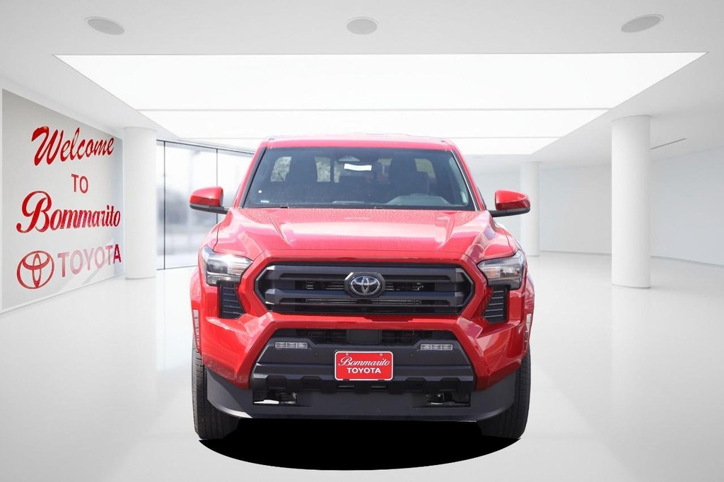 Toyota Tacoma 4WD Vehicle Full-screen Gallery Image 4
