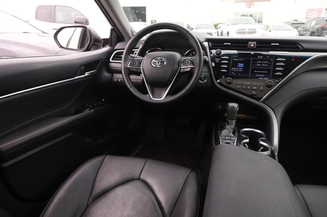 Toyota Camry Vehicle Image 24