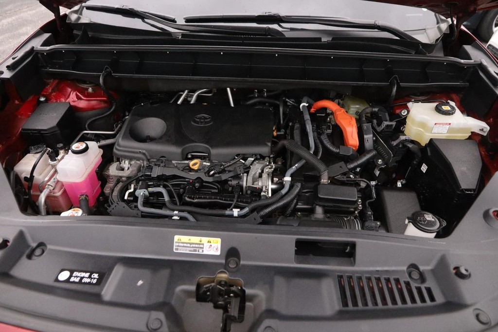 Toyota Highlander Vehicle Full-screen Gallery Image 29