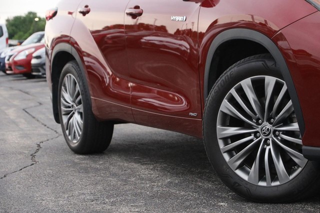 Toyota Highlander Vehicle Image 03