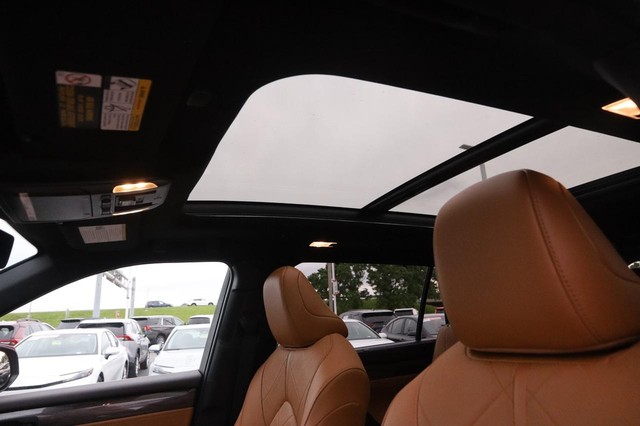 Toyota Highlander Vehicle Image 09