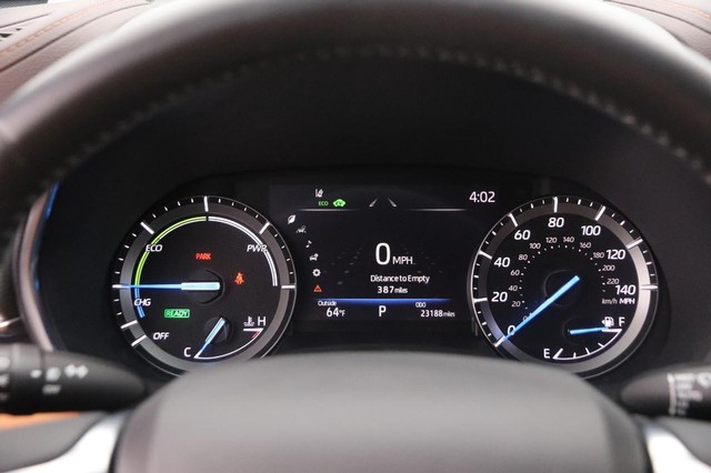 Toyota Highlander Vehicle Image 16