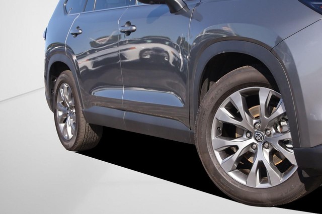 Toyota Grand Highlander Vehicle Image 03