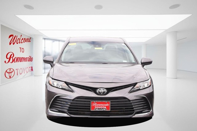 Toyota Camry Vehicle Image 04