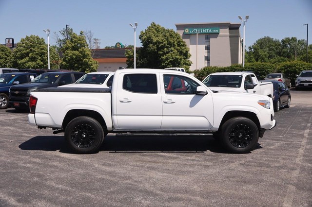 Toyota Tacoma Vehicle Image 05
