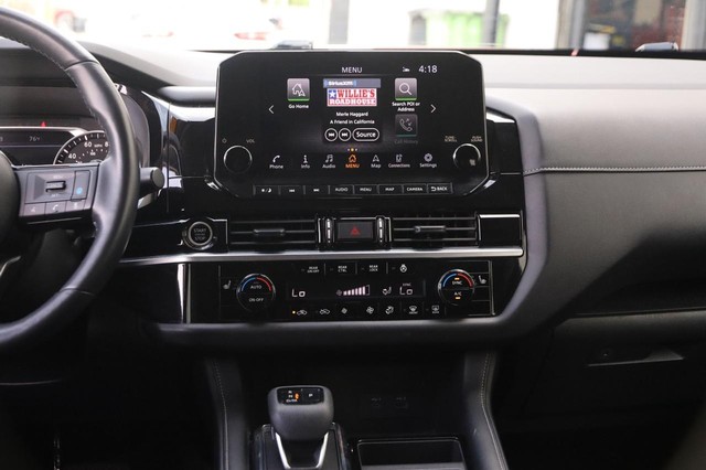 Nissan Pathfinder Vehicle Image 27