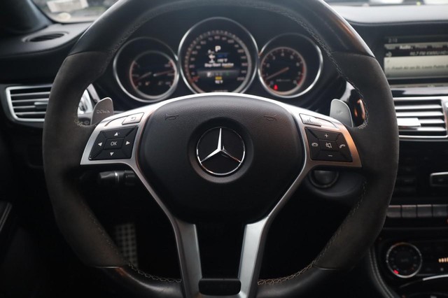 Mercedes-Benz CLS-Class Vehicle Image 08