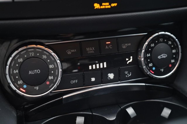 Mercedes-Benz CLS-Class Vehicle Image 18